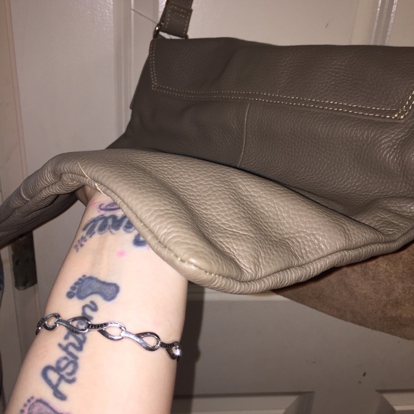 NWT Ooobaby lux crossbody bag - Picture 10 of 11